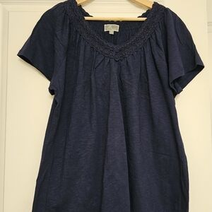 Navy blue shirt